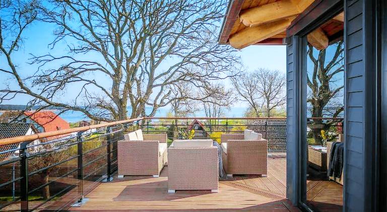 Villa Lotsenhauser Rugen - Luxus Ferienhaus - 3 Schlafzimmer - Sauna - Dachterrasse mit Boddenblick — photo 4