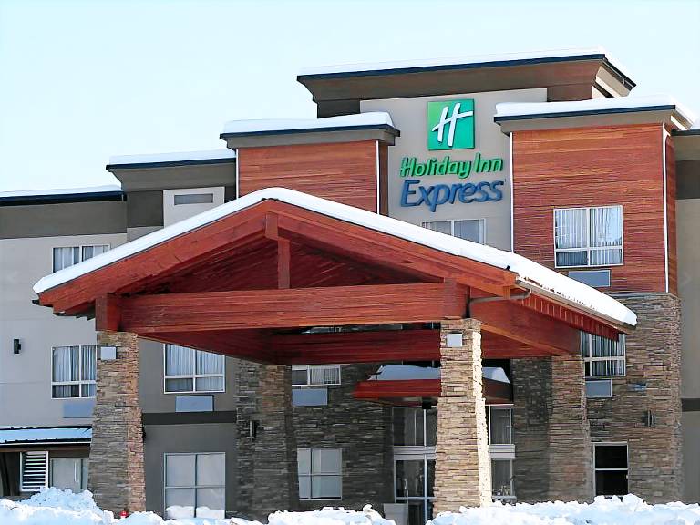 Holiday Inn Express Golden Kicking Horse By IHG