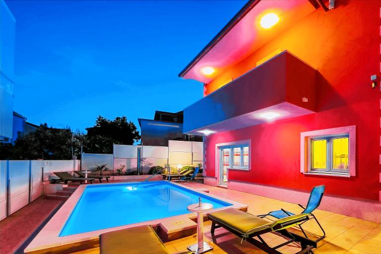 Four-bedroom house with terrace and sea view Bušinci, Čiovo (K-11882) in Okrug
