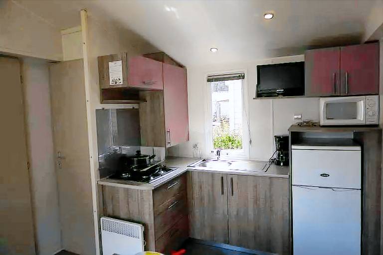 Chadotel Le Domaine de Beaulieu - Mobile home Adriatique 2 bedrooms 4 people — photo 4