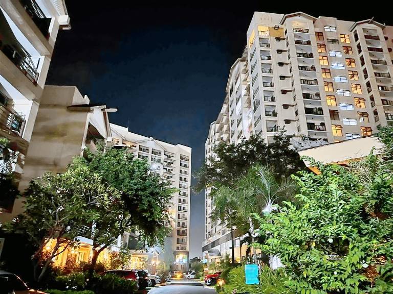 65 sqm. Two Bedroom Penthouse Condo Unit near Airport NAIA — photo 4