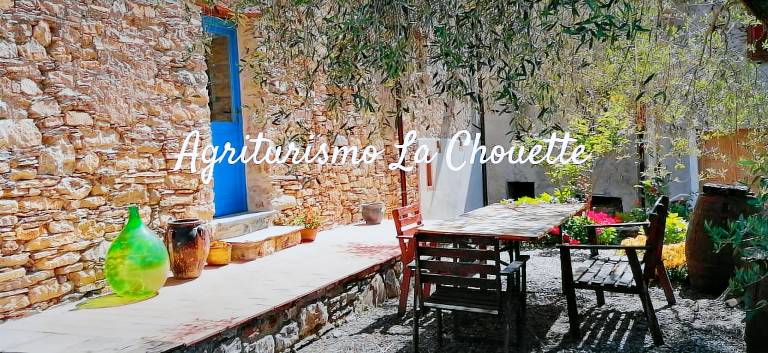 Bed and breakfast Nirasca
