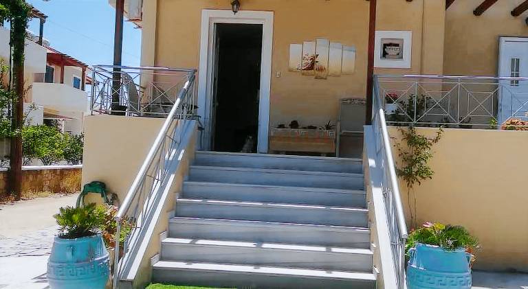 Apartma Kapari