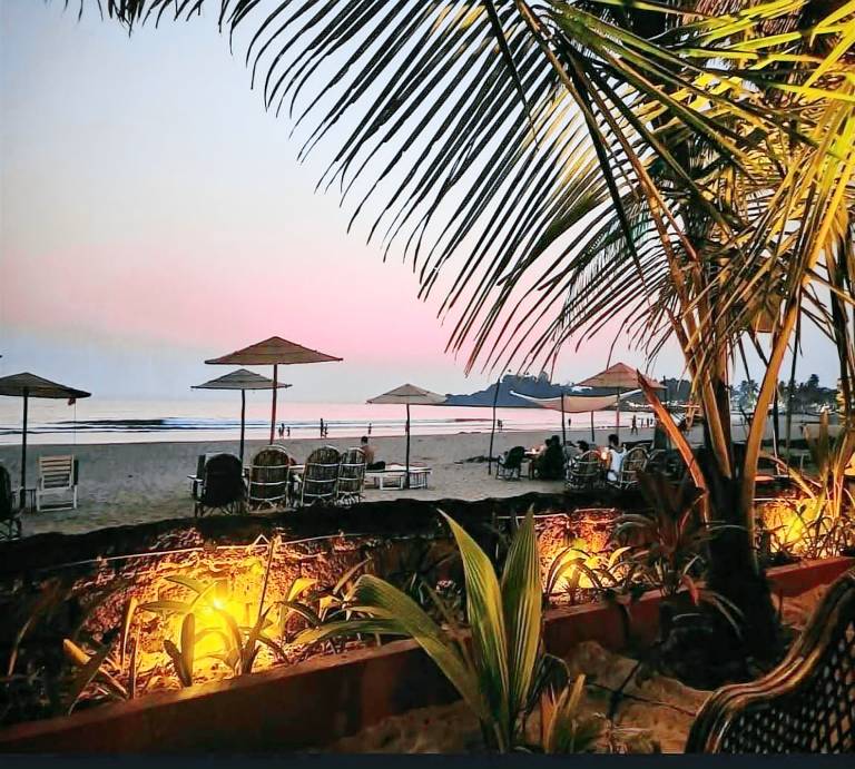 Home Beach Bunglows in Canacona