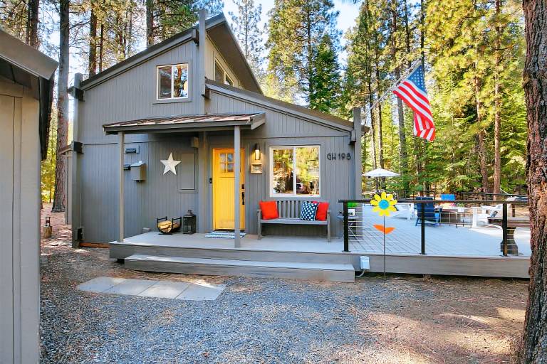 House  Camp Sherman