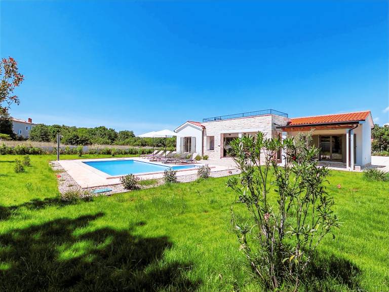 Ferienhaus Kurili