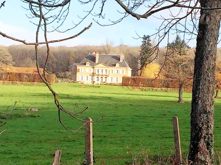 Child-friendly castle with yard, private pool & BBQ | Panoramic view | Dogs allowed — photo 5