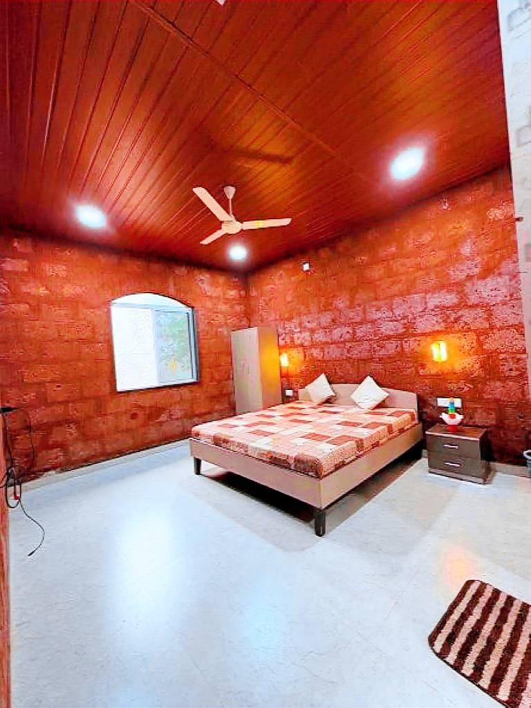 House with 1 room for 8 persons — photo 2