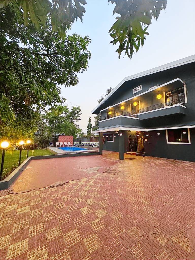 The Amrapali Villa since 1950 Unwind Blessings — photo 5