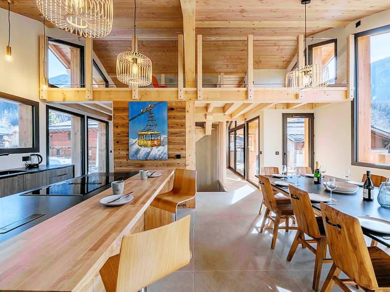 Chalet with jacuzzi — photo 5