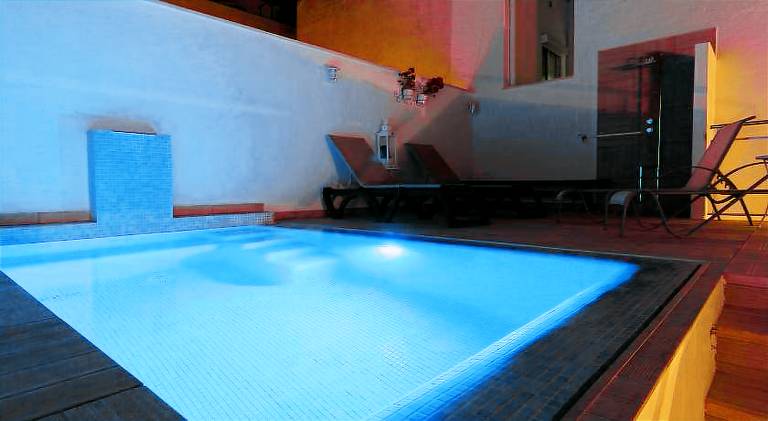 Sitges Centre Mediterranean House- 5 Bedroom, 4 Bathroom, Terrace Courtyard, Private Rooptop Pool — photo 3