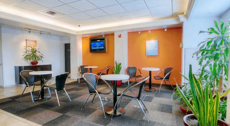 Motel 6 Orlando, FL - International Dr — photo 5