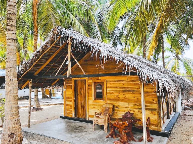 Resort  Puttalam