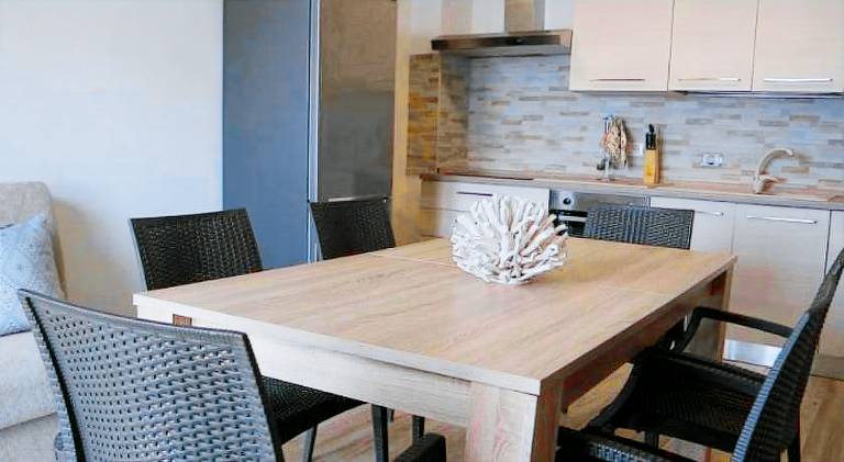 Apartment with 2 rooms for 6 persons — photo 4