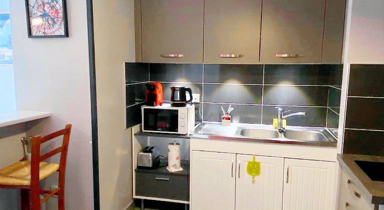 Apartment with terrace — photo 4
