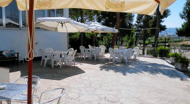 Hotel La Fonte a 300m uscita A14 Pescara Nord — photo 3