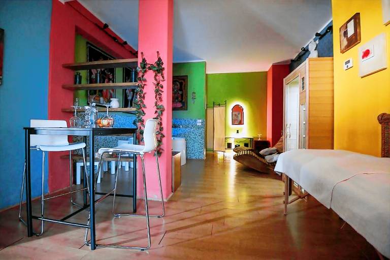 Dedicated room with sauna, pool & garden — photo 5