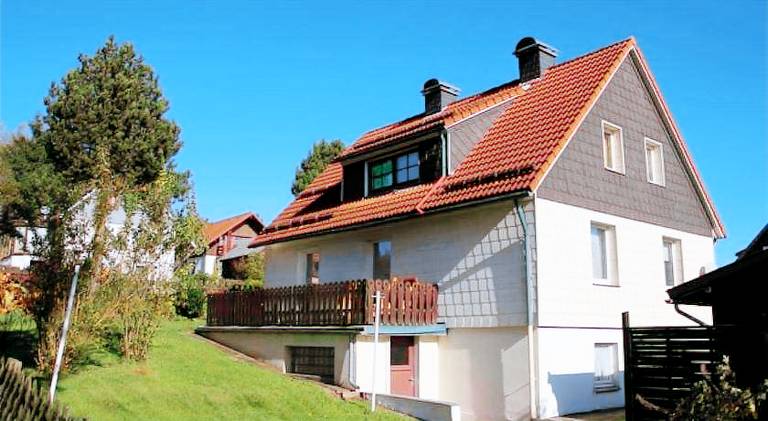 House with BBQ, garden & patio in Braunlage