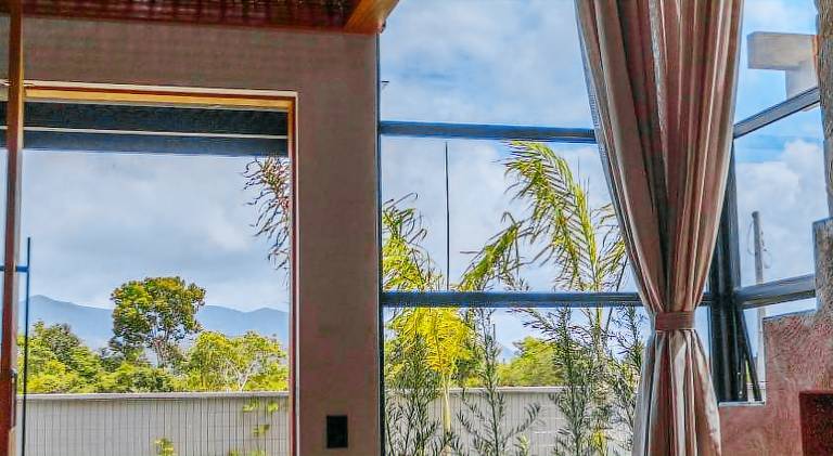 Nice lodge with garden & pool | Pets are welcome — photo 4