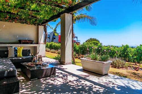 Kunjani Villas
