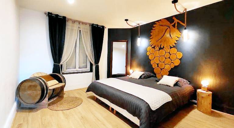 Rental apartment with 2 rooms for 4 persons in Epernay