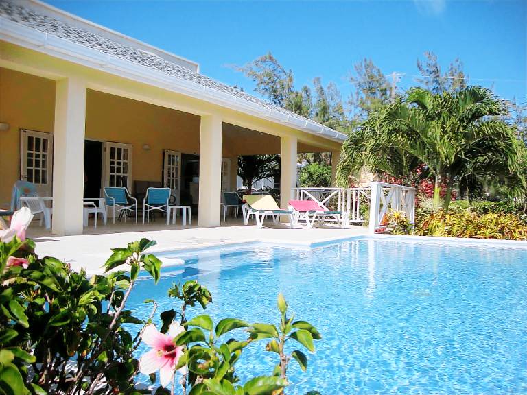 Villa  Belair