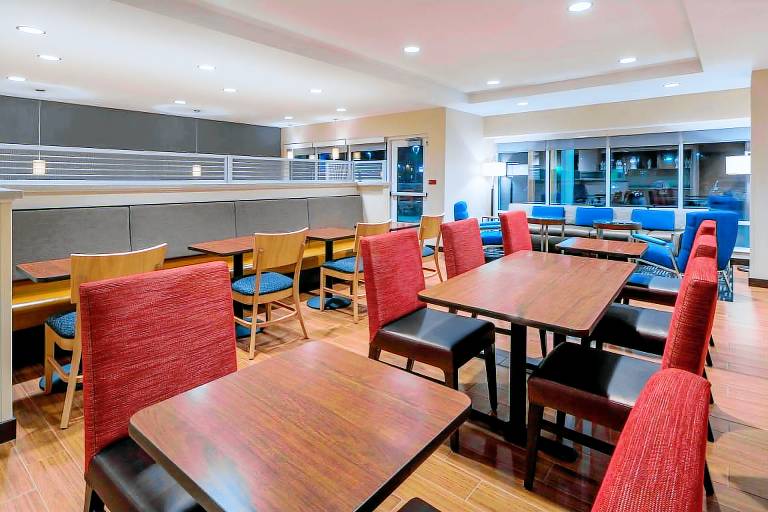 TownePlace Suites by Marriott Hays — photo 5