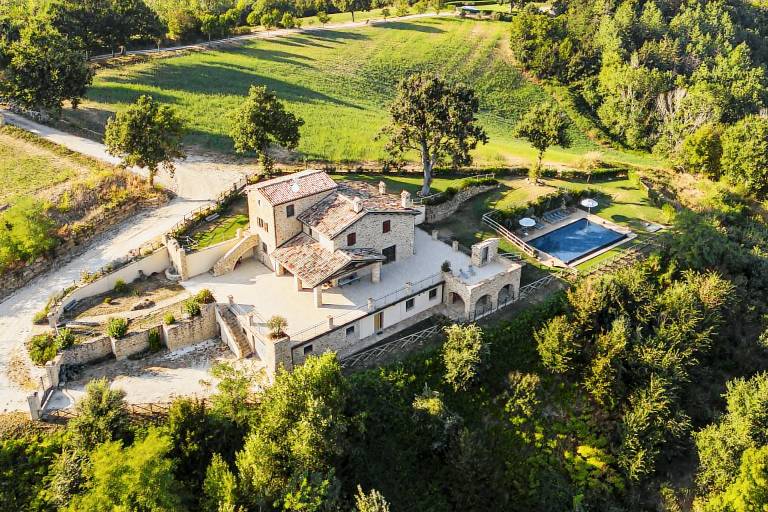Villa  Pievebovigliana