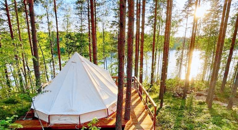 Alaska Glamping Linnansaari in Savonlinna