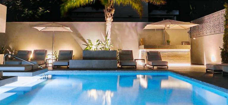Brasil Suites Hotel in Glyfada