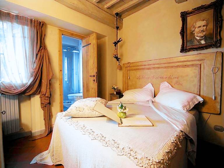 Charmantes Haus in Massa e Cozzile mit Garten
