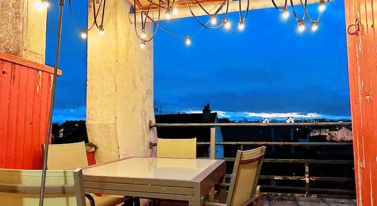 Holiday apartment with patio — photo 3