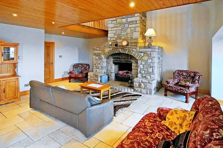 Fully equipped cottage | Water view | Pets allowed — photo 2