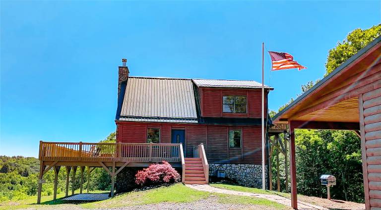 House  West Jefferson