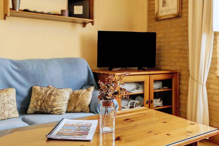 House with fast internet & patio | Next to Seville Cathedral | City view | Good for workation | Pets allowed — photo 5
