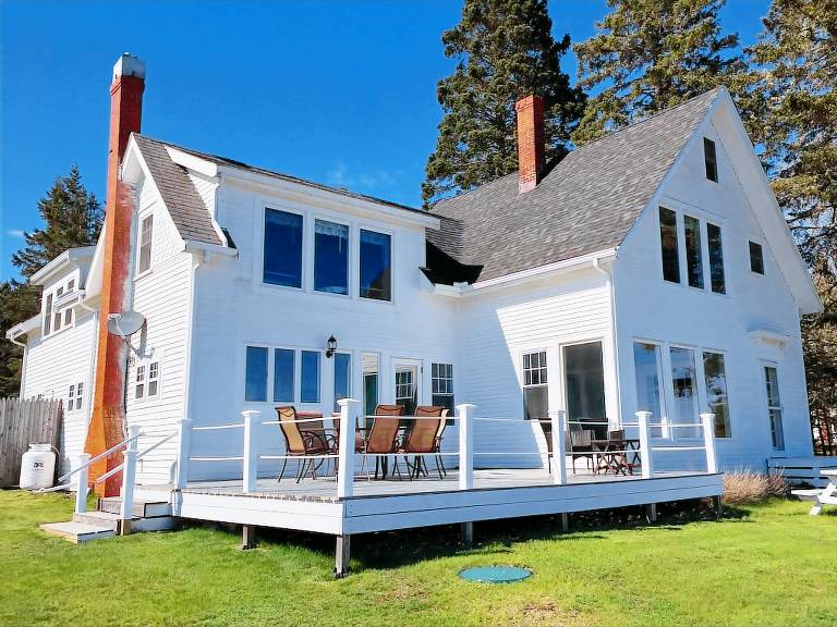 House  Machiasport