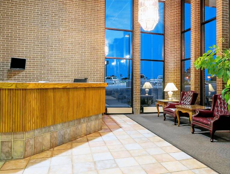 Super 8 By Wyndham Miamisburg Dayton S Area Oh — photo 4