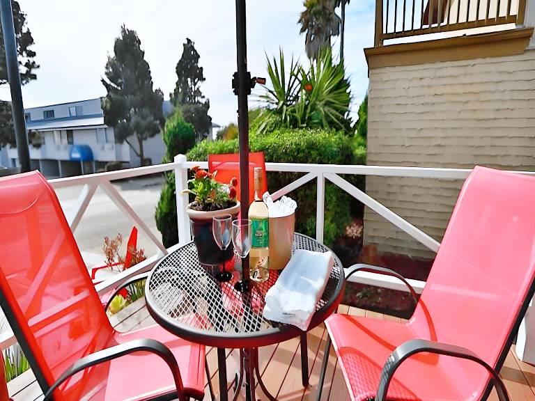 Pleasant Inn in Morro Bay, CA