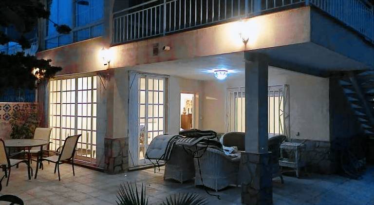 Big holiday apartment with yard & patio | Next to the beach | Pet-friendly in Mazarrón