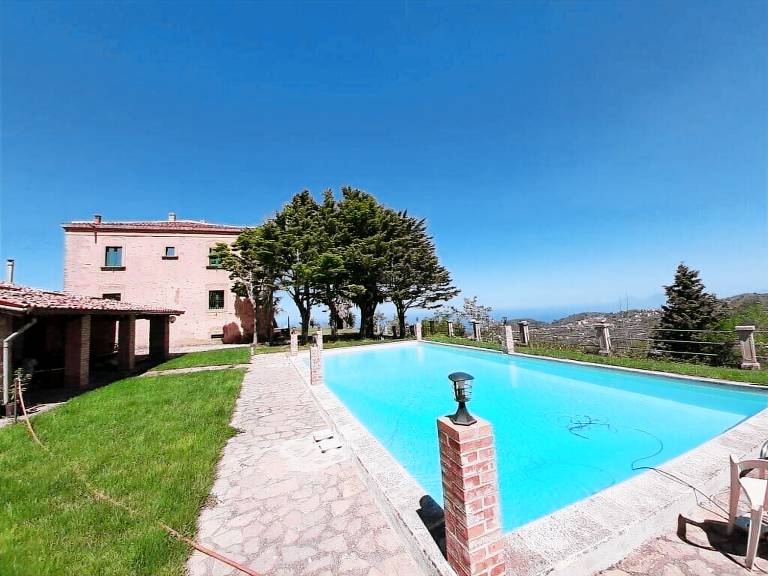 Villa  Vecchio Centro