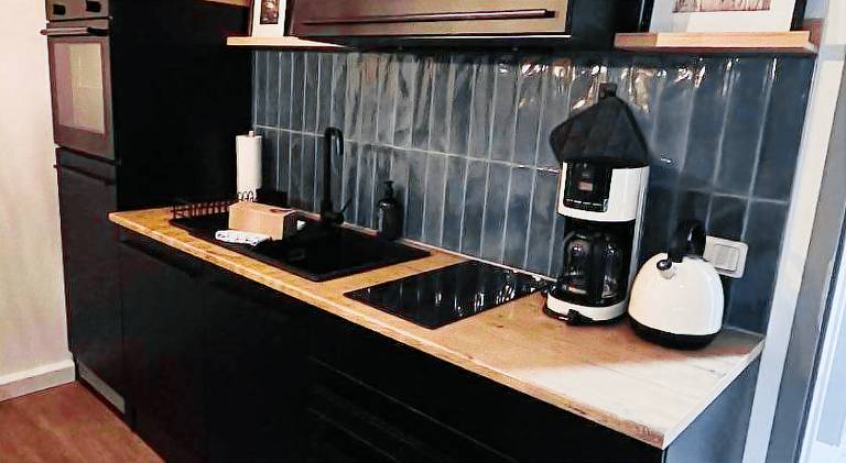 Rental apartment with barbecue & garden — photo 4