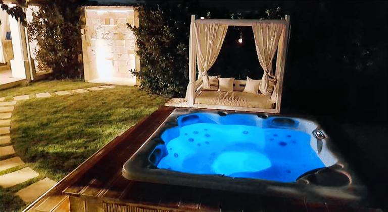 Nice vacation home with hot tub & pool | Pets allowed — photo 2