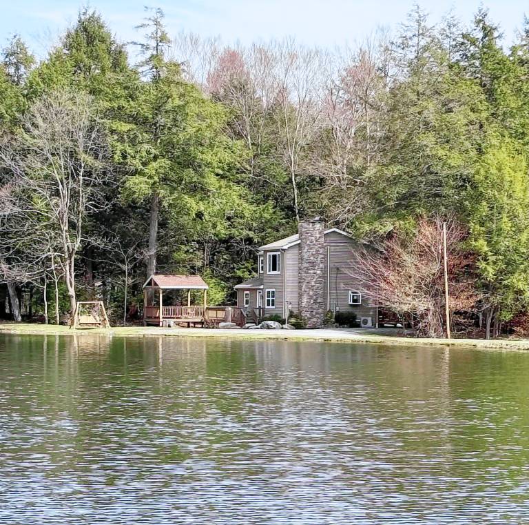 Lodge Dushore