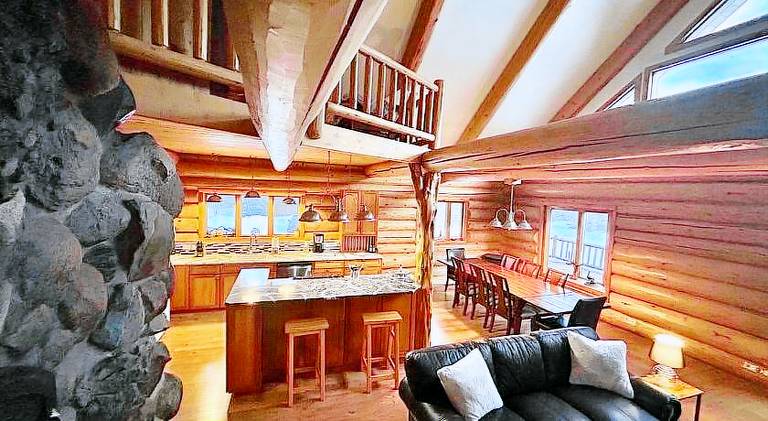 334 m&sup2; Ferienhaus