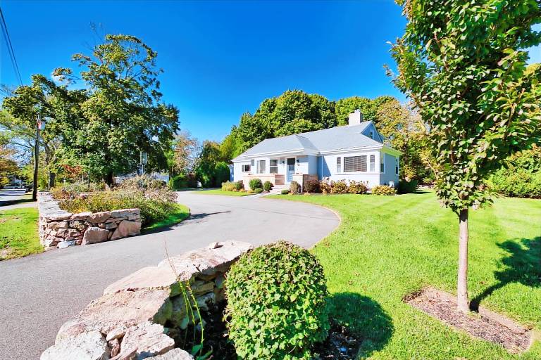 House Dartmouth