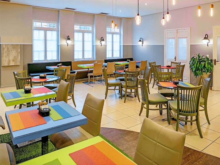 Ibis Styles Curitiba Centro Civico — photo 4