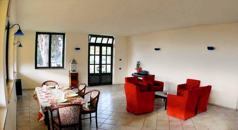 Villa Magnolia BB, Lago Maggiore (Massino Visconti, Italy) — photo 5