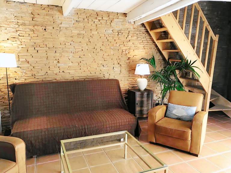 Gîte de l'olivier – Château des Varennes: 6 Guests, Pool, Garden, Horseback Rides in Castres