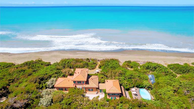 Children-friendly villa with private pool, sauna & BBQ | Garden view | Beach nearby | Perfect for remote work | Dogs allowed — photo 2