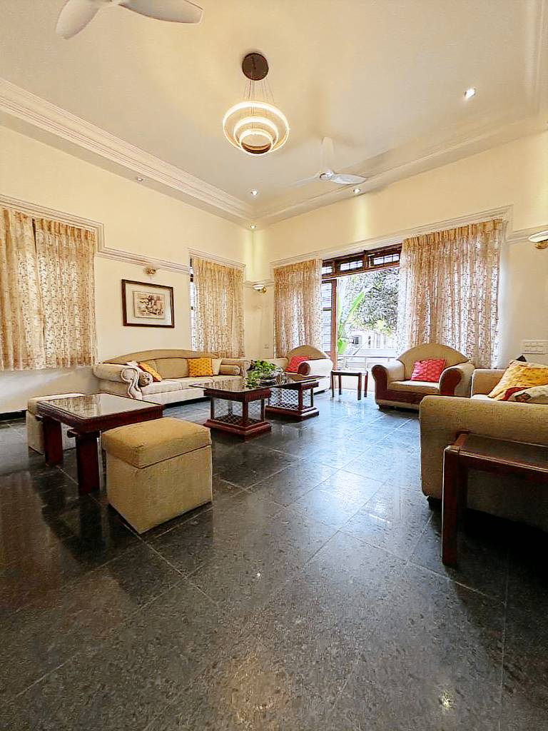 Apartment Ashraywadi